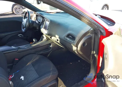 2022 Dodge Challenger Gt z USA, uszkodzony, nr VIN 2C3CDZJG6NH260735